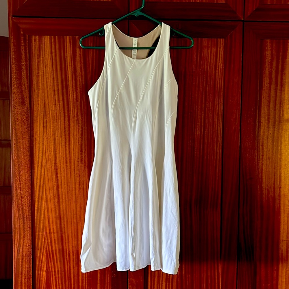 Lululemon white tennis/ exercise dress